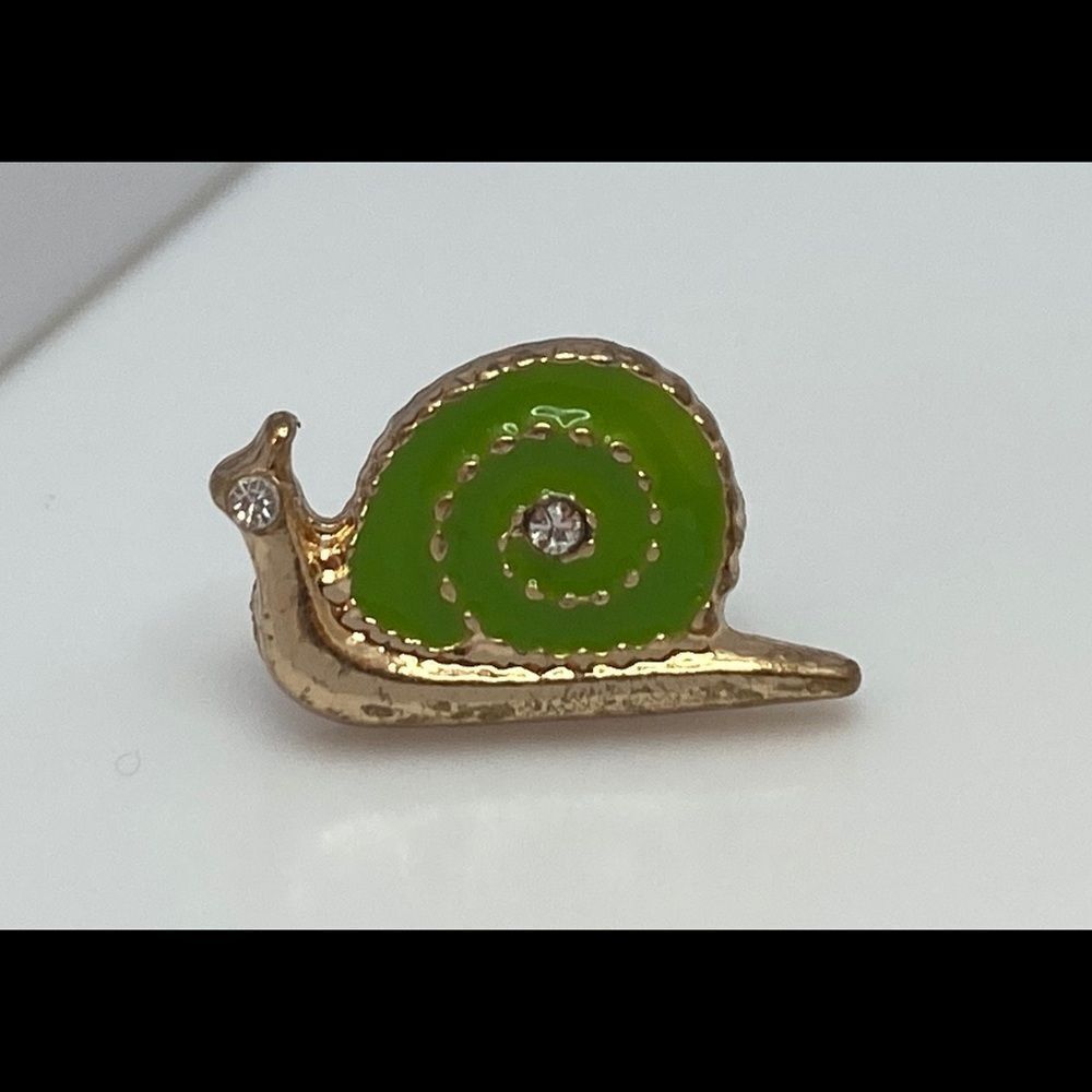 Kate Spade Lawn Party Snail Stud Earrings - Picture 3 of 3